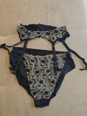 Black Embroidered Panty & Garter Set